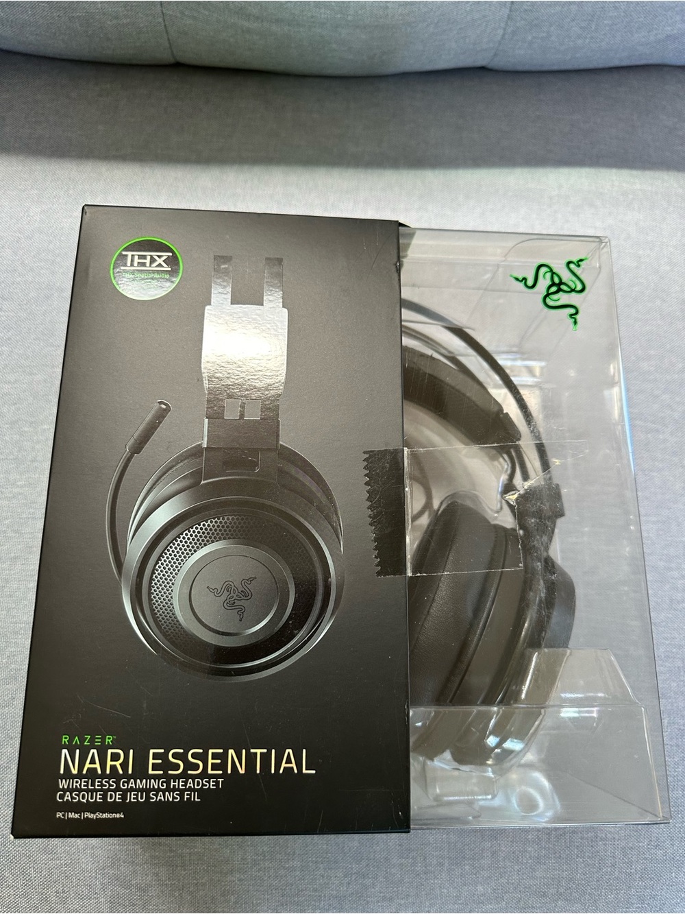 RAZER Nari Essential Wireless Gaming Headset